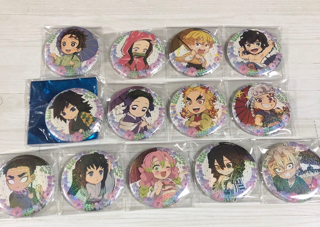 鬼滅の刃　梅雨　2020 缶バッジ　レア　ホログラム　コンプリートセット