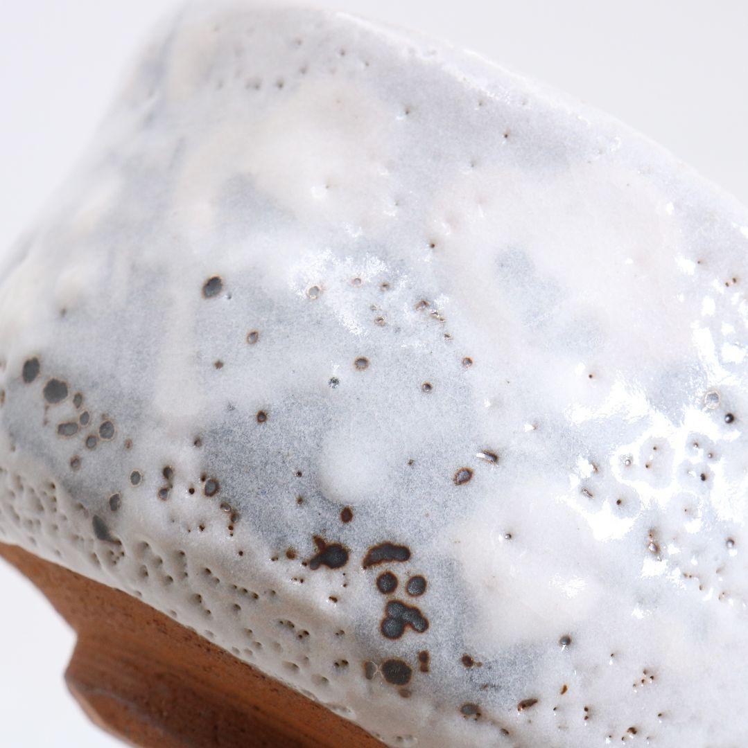 人間国宝 荒川豊蔵作 志野茶碗 茶道具 共箱共布　AW890