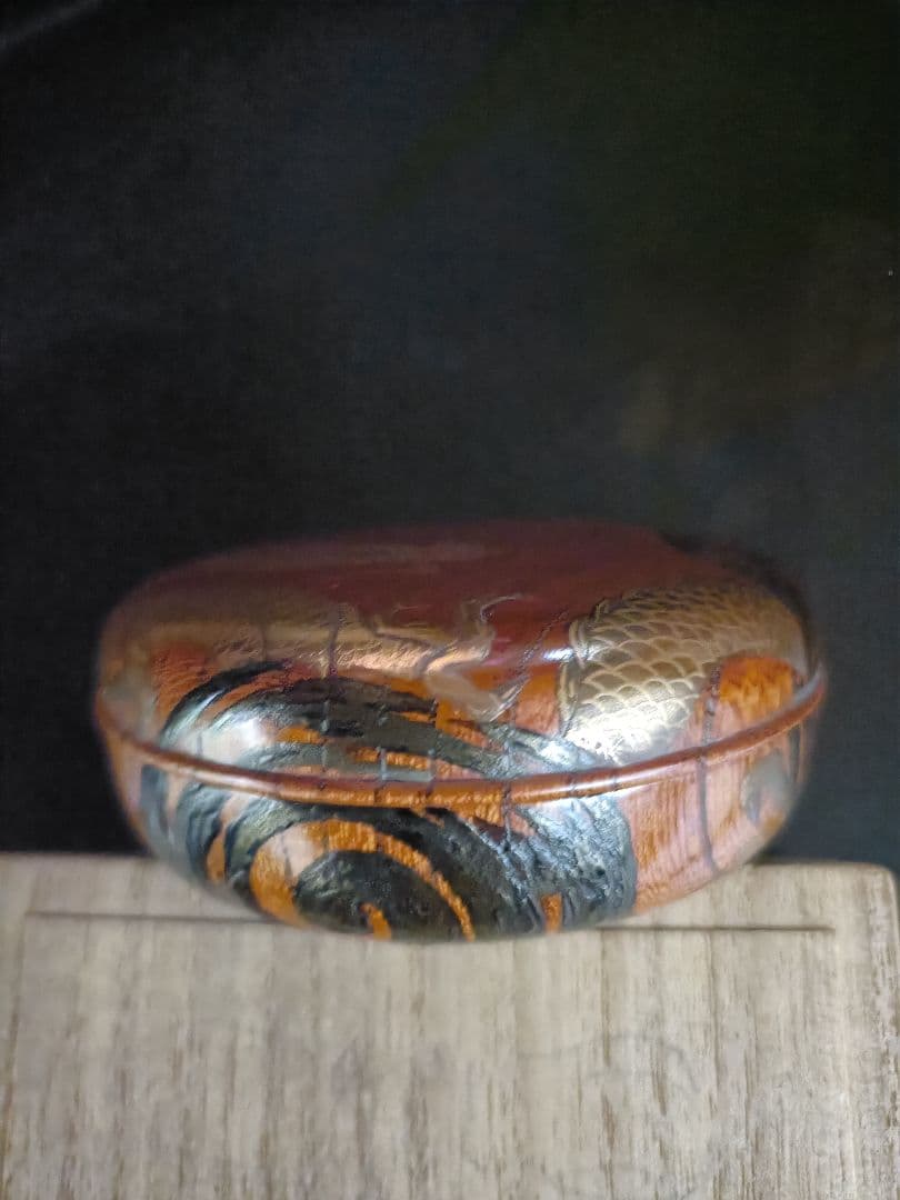 欅材旅香合　螺鈿龍蒔絵香合