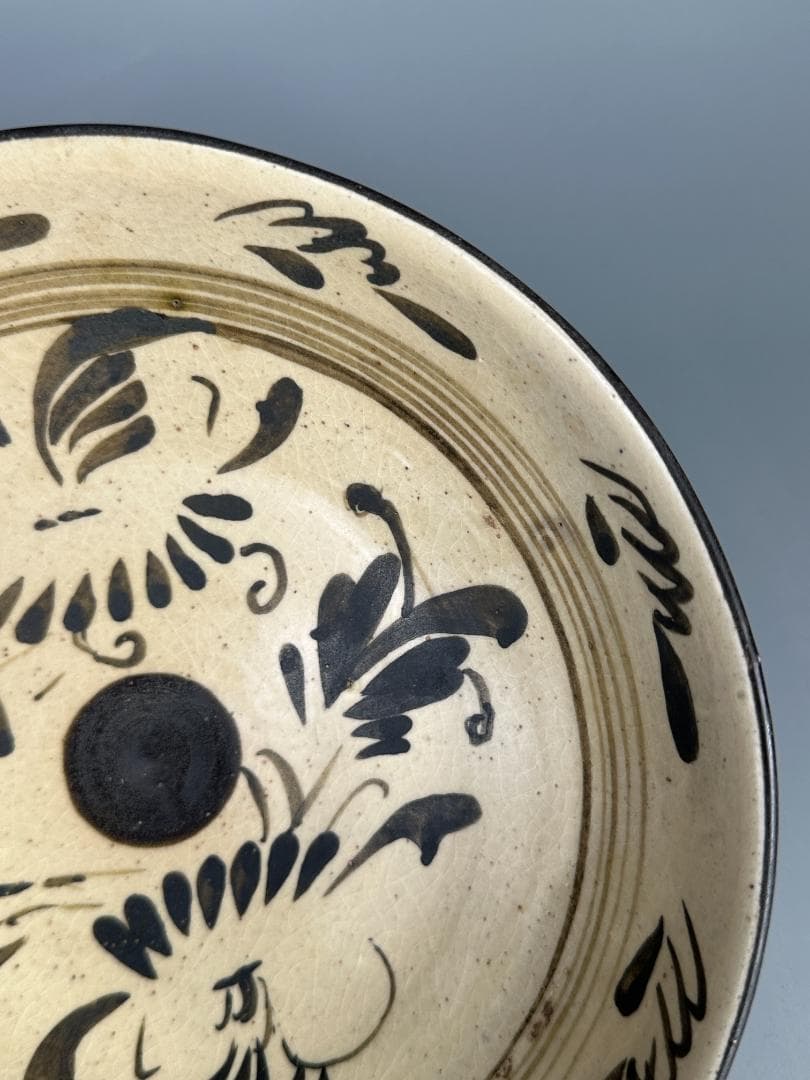 中国美術　元時代 ～ 明時代　磁州窯　唐草文盤皿　美品　古物　唐物　茶道具　鉢
