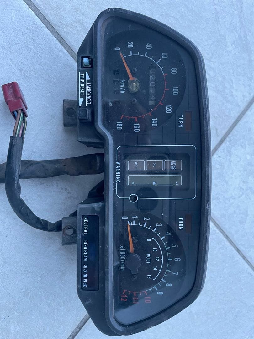 z400gp純正メーター