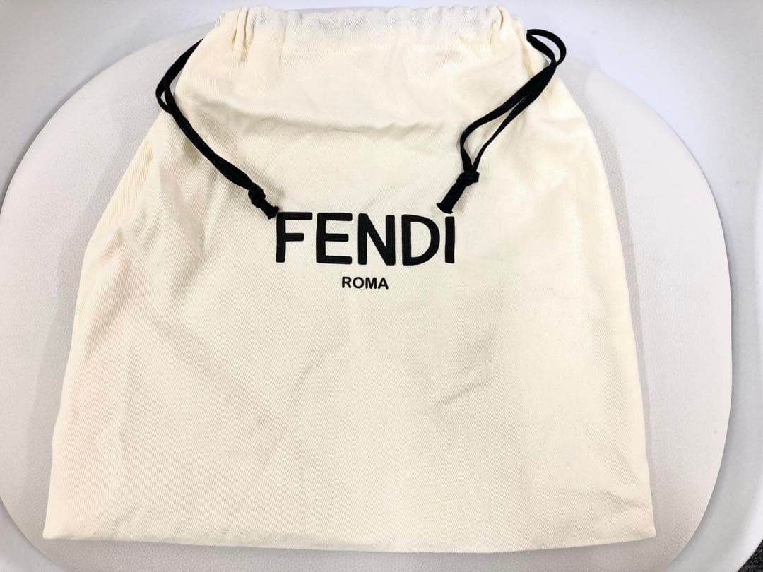 FENDI フェンディ ニット帽 ピンク