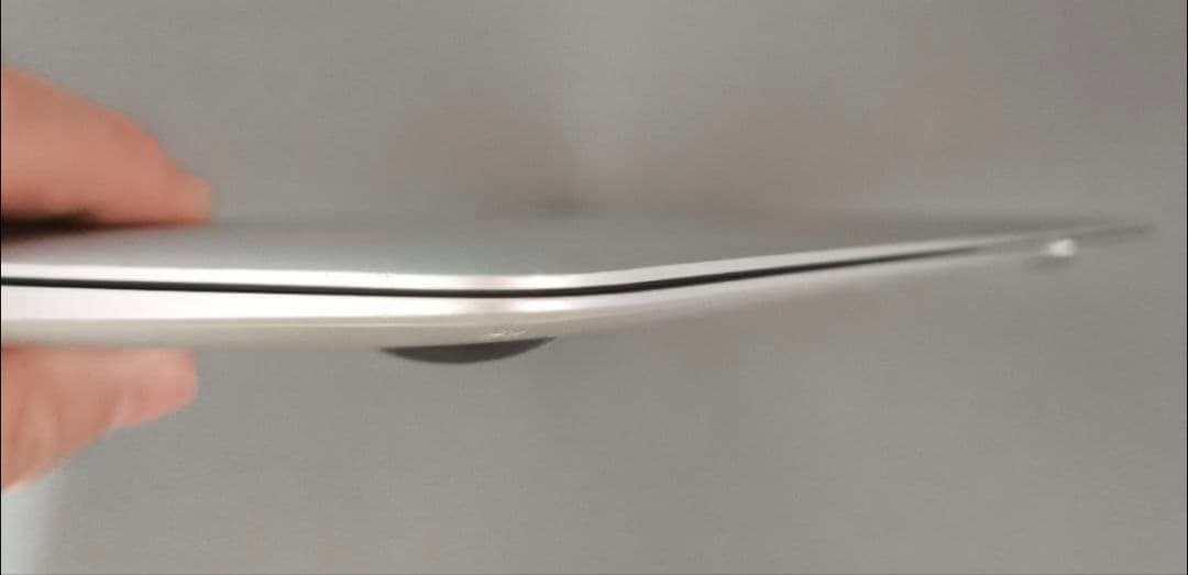 MacBook Air 2013 11インチi5 8GB 256GB Dual