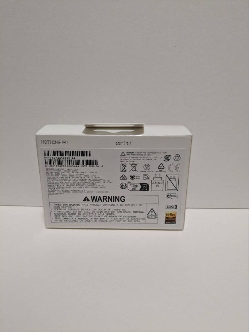 Nothing ear (a) ワイヤレスイヤホン　白