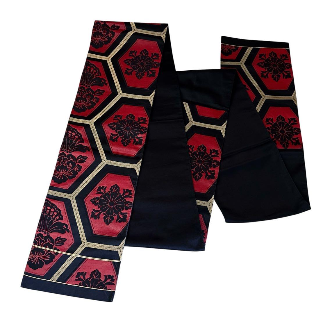 (あ996)赤黒白金 祝い柄の荒波のような斜めストライプ振袖㊗️⑤点セット