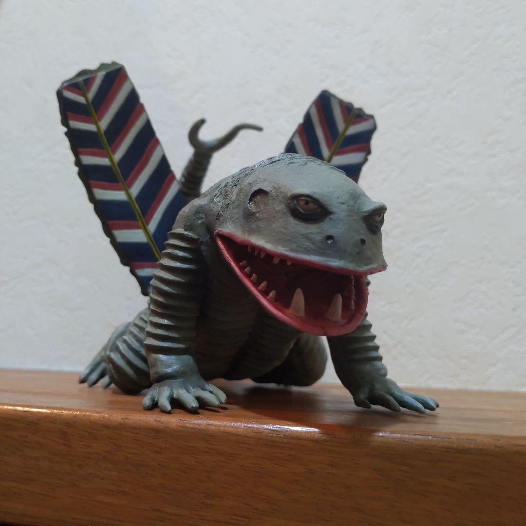 ウルトラマン 毒ガス怪獣 ケムラー レジン製ガレージキット個人製作塗装済 完成品