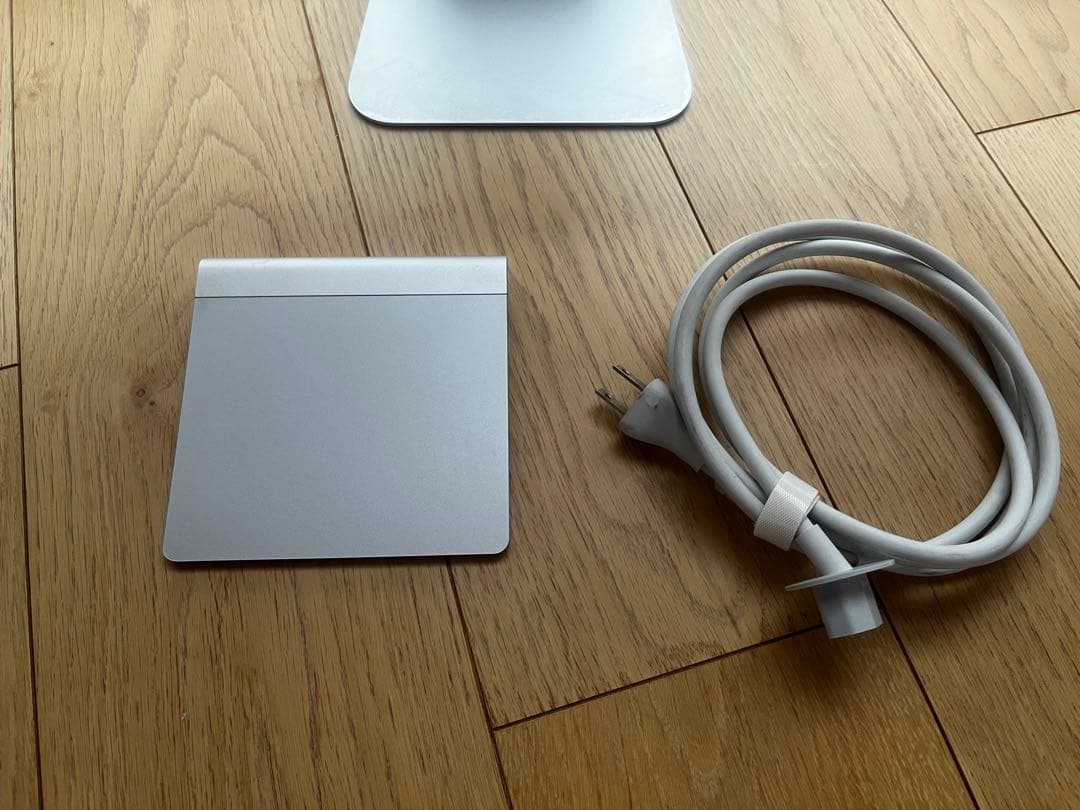 Apple iMac 21.5インチ