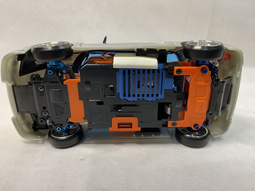 京商 ミニッツ AWD ドリフト AFS2.4G基盤　カイザーアルミホイール付き