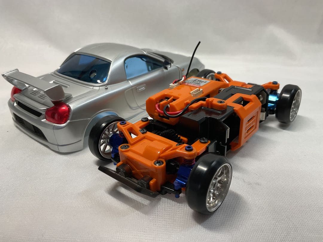 京商 ミニッツ AWD ドリフト AFS2.4G基盤　カイザーアルミホイール付き