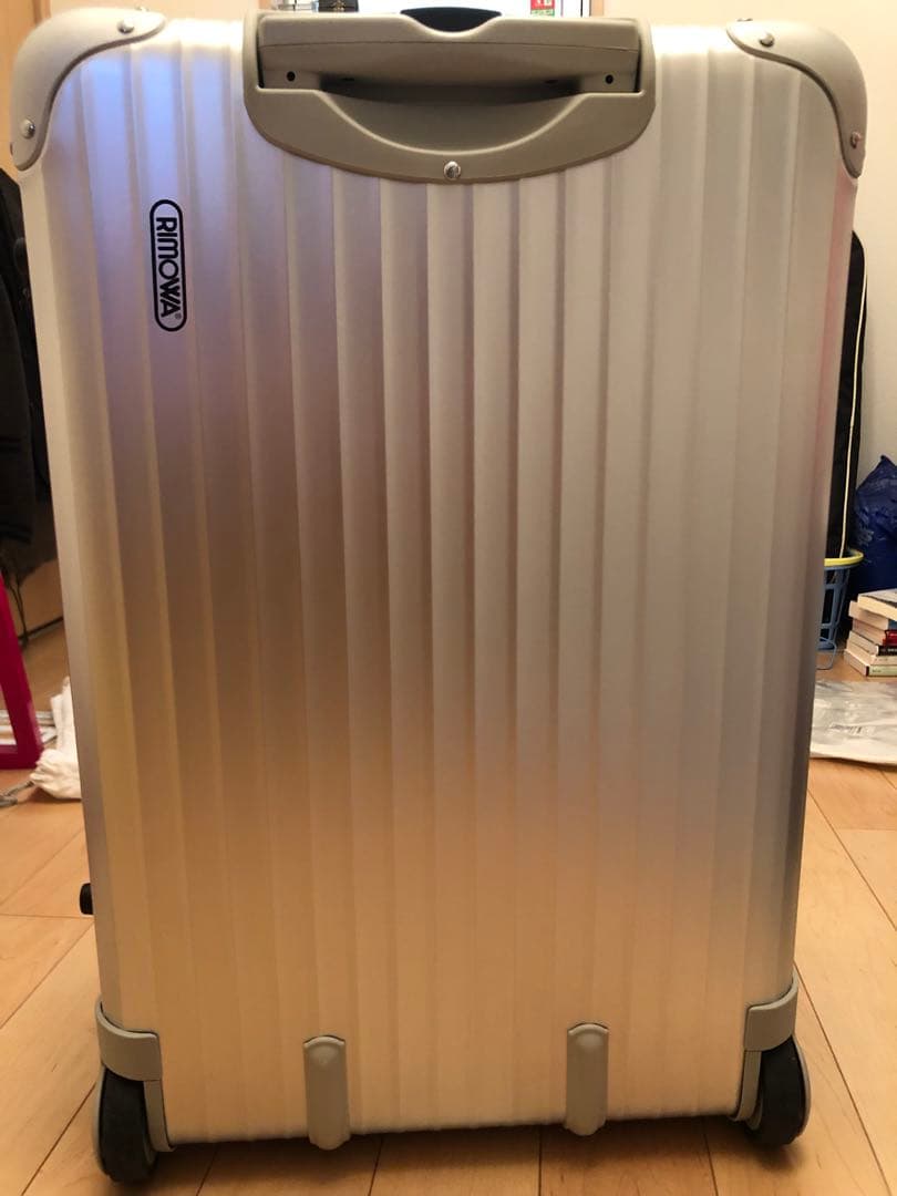 T*a様 RIMOWA リモワ×フォルクスワーゲン　スーツケース　キャリーケース
