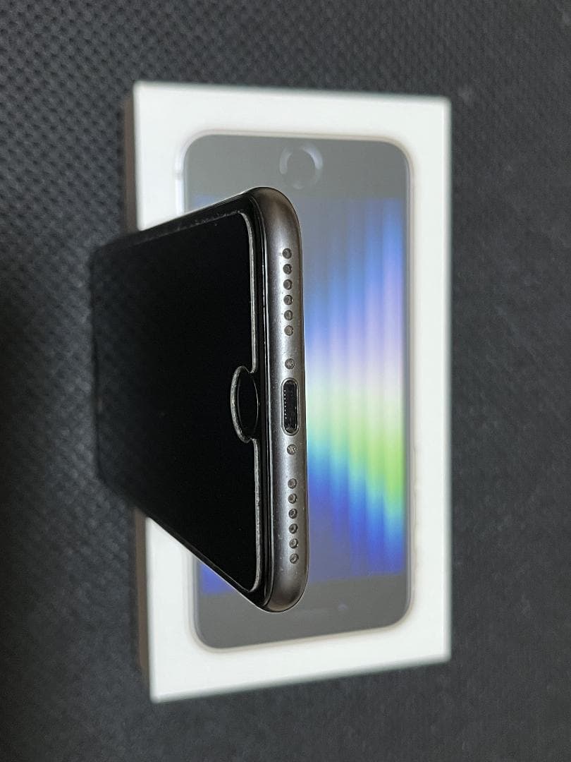 携帯電話本体 iPhone 8