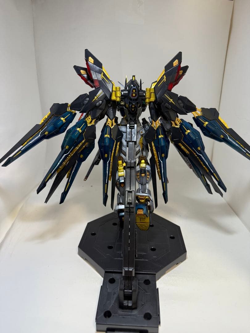 ストライクフリーダムガンダムMGEX ガンプラ