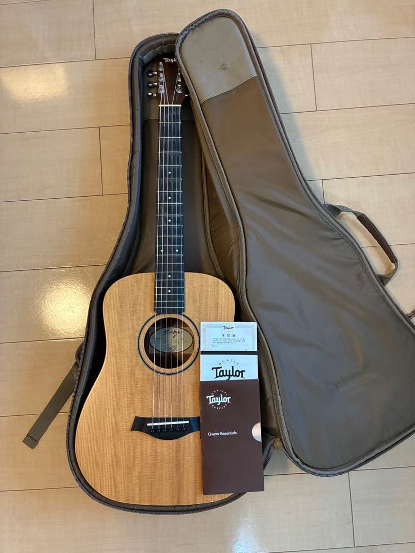 Taylor Baby Taylor アコースティックギター ケース付き