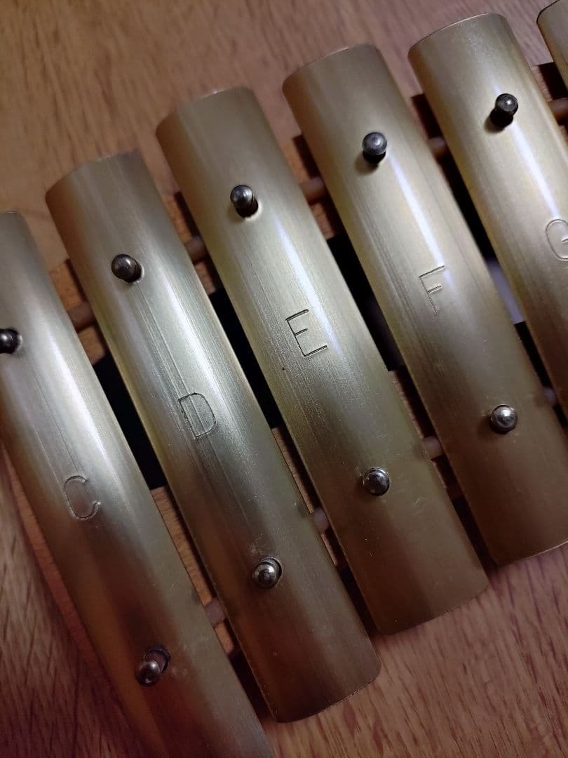 アウリス　AURIS グロッケン 8音