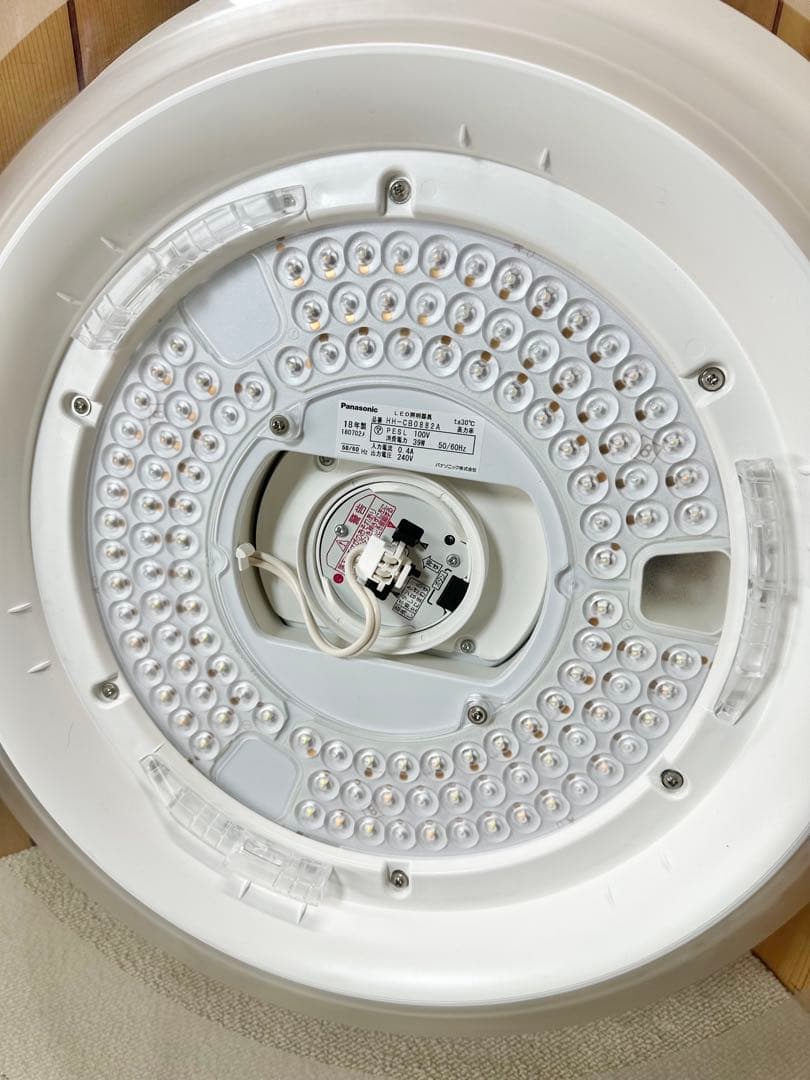 良品 パナソニック LEDシーリングライト HH-CB0882A 天井照明 ①