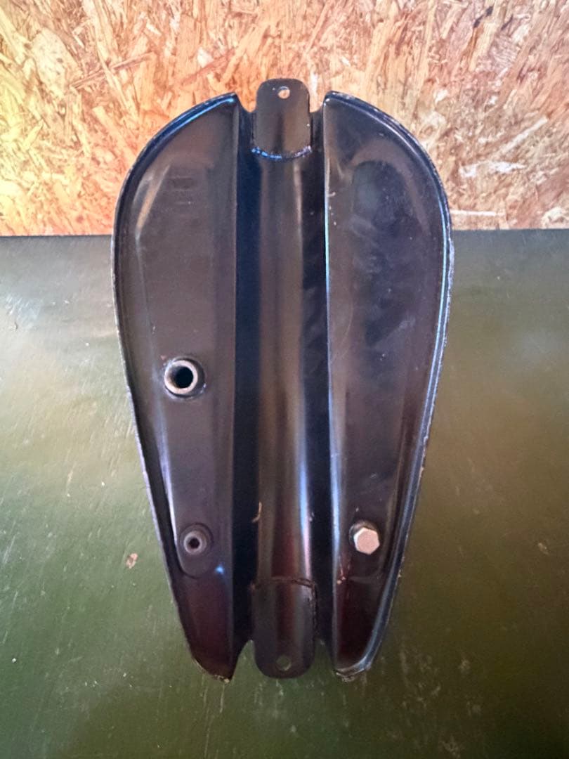 ハーレーダビッドソン ガソリンタンク　スポタン