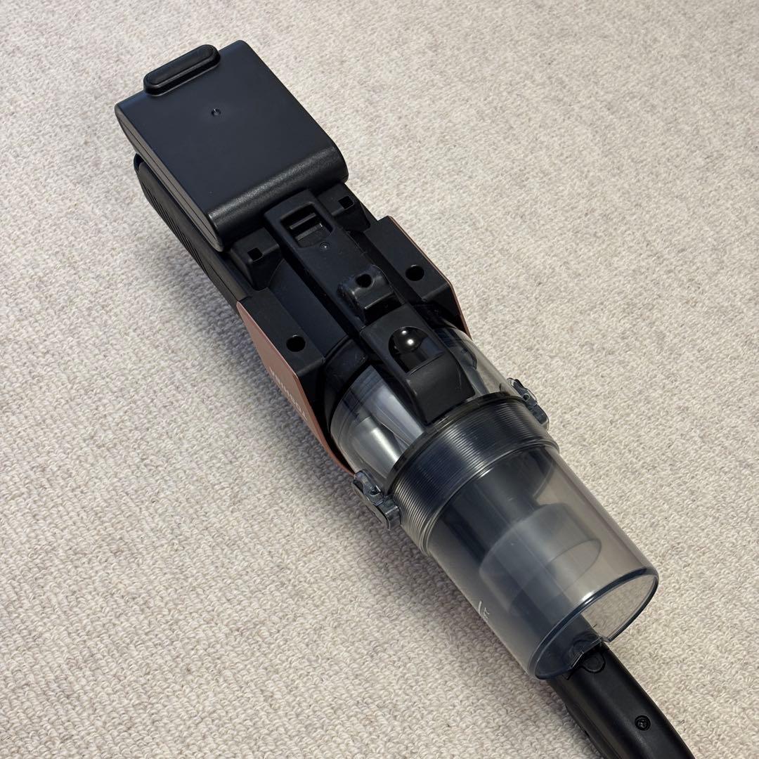 TOSHIBA VC-CLX40BK コードレス掃除機　【動作確認済】