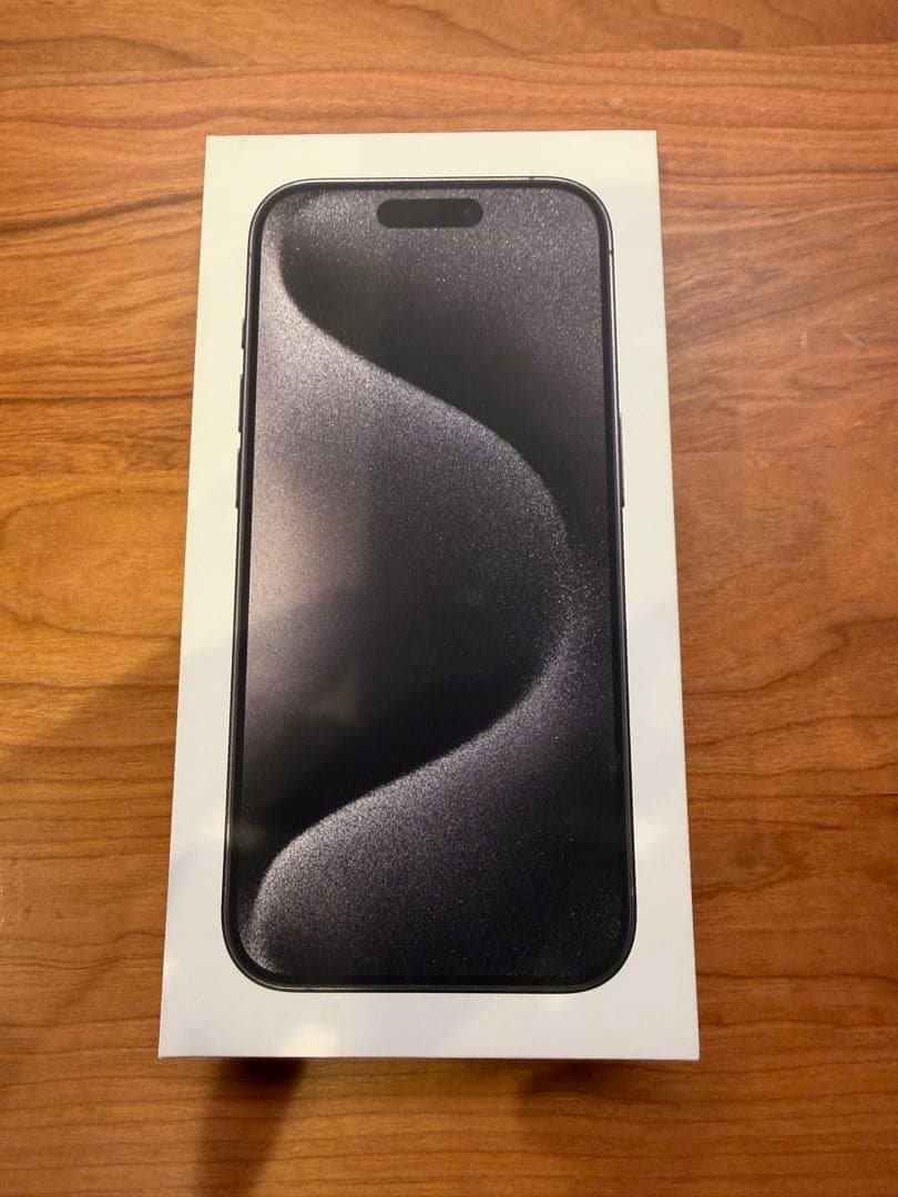 超美品！iPhone15 ProブラックチタニウムSIMフリーアップルストア購入