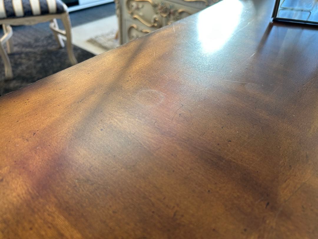 クラシック木製　コンソールテーブル　アンティーク調