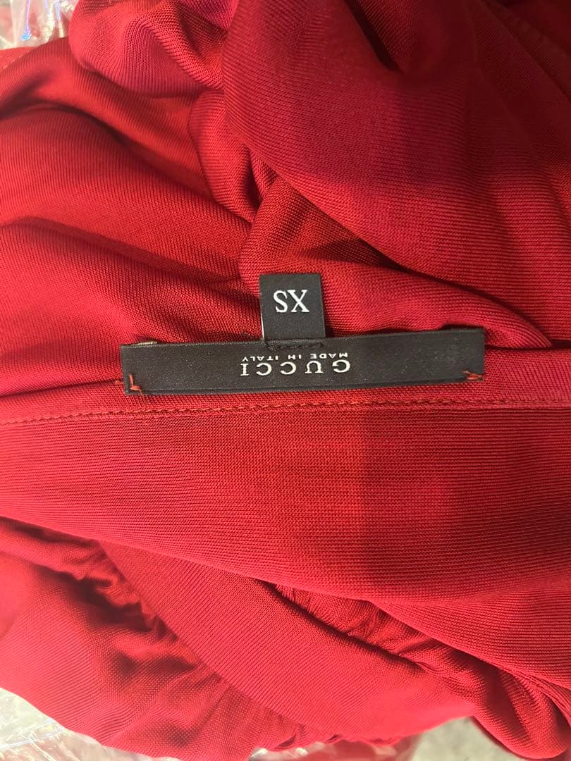 G.U.C.C.I. 真紅のドレス & G.U.C.C.Iベルト付き