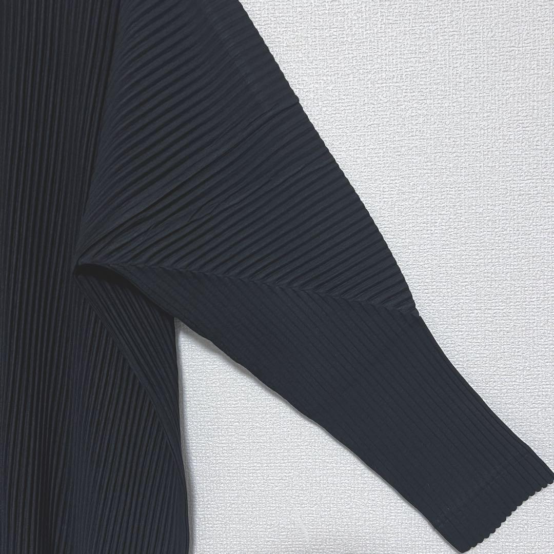 オムプリッセイッセイミヤケ　ロングコート　ロング羽織り　ブラック