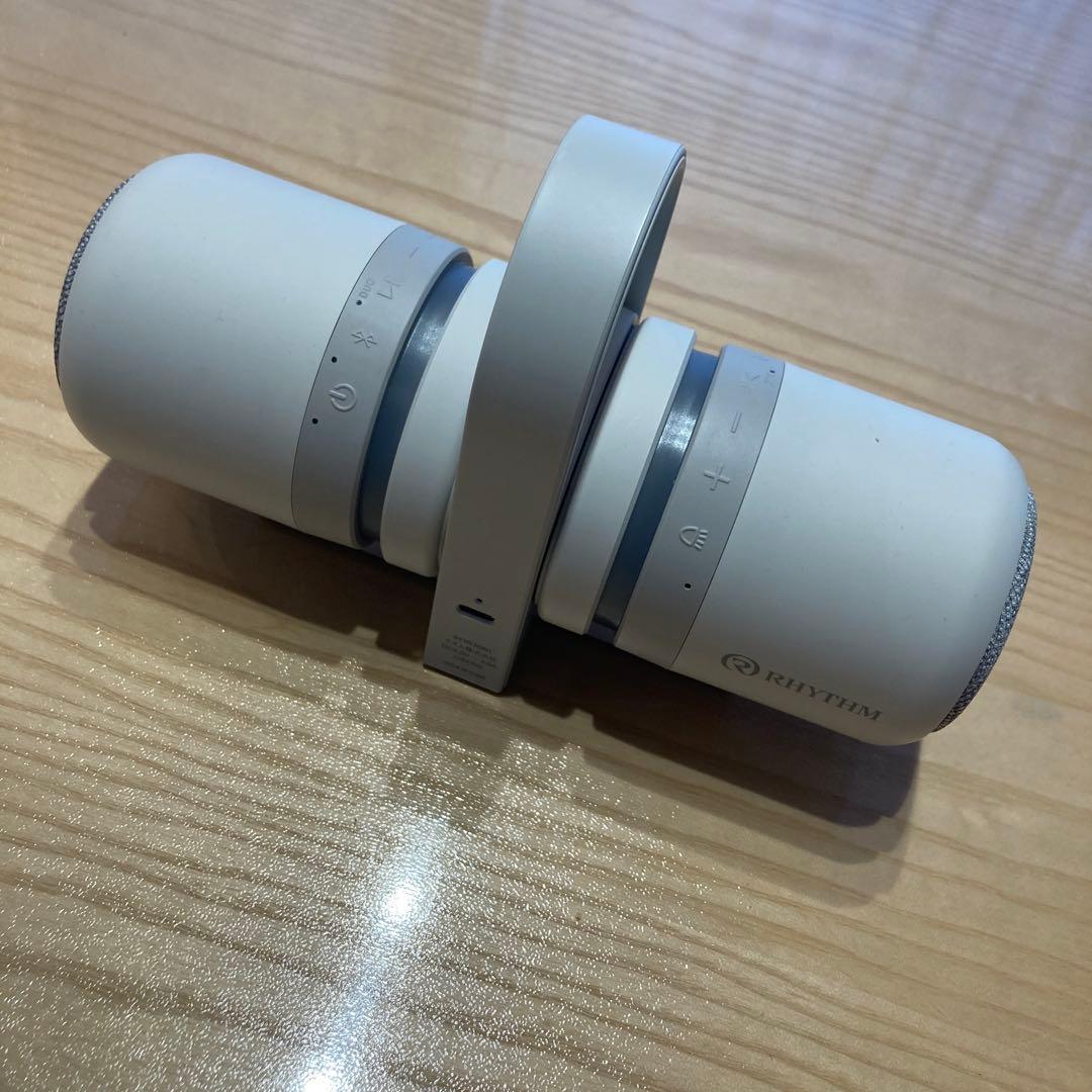 RHYTHM ワイヤレススピーカー ホワイト　防水
