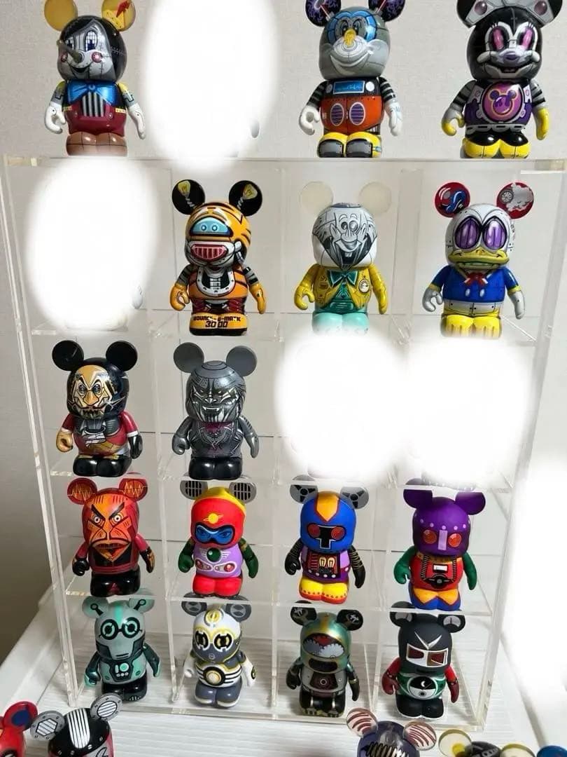 ディズニー、バイナルメーション（メカ、ロボッツ1.2）