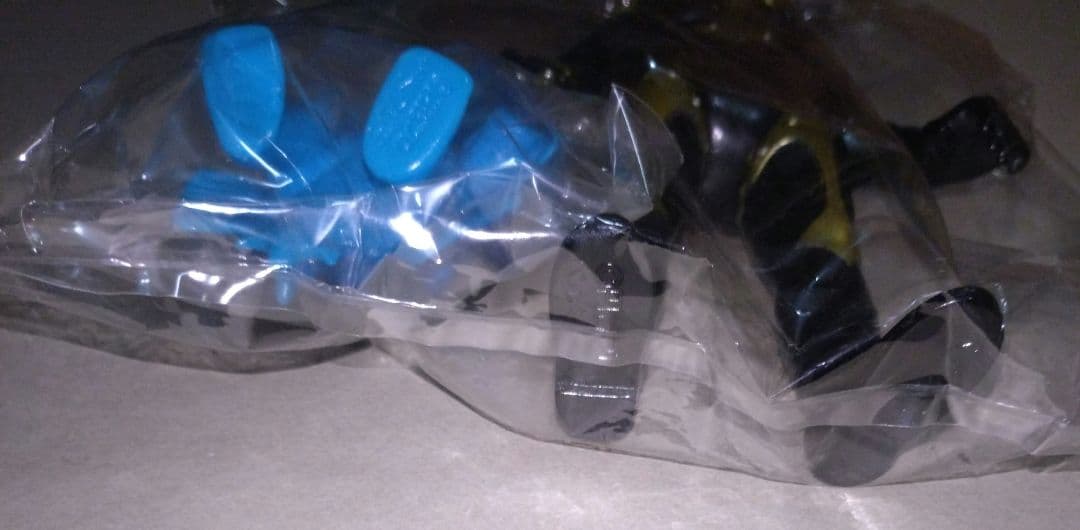 ベアモデルソフビオール怪獣コレクションバルキー星人&ミニ•サメクジラ未使用未開封