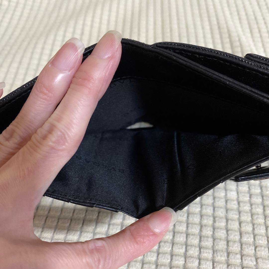 【中古品・美品】BVLGARI Ｗホック 折財布 ロゴマニア