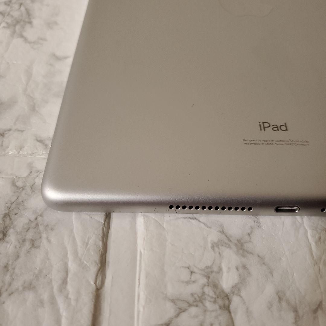 235 iPad 7世代 128GB SIMフリー シルバー