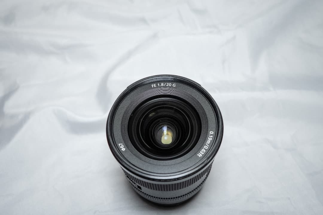 中古美品　SONY FE 20mm F1.8 G レンズ（SEL 20F18G）