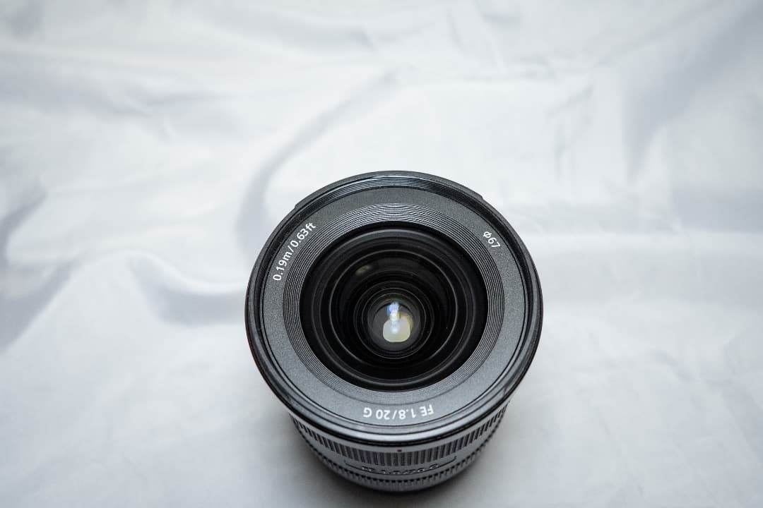 中古美品　SONY FE 20mm F1.8 G レンズ（SEL 20F18G）