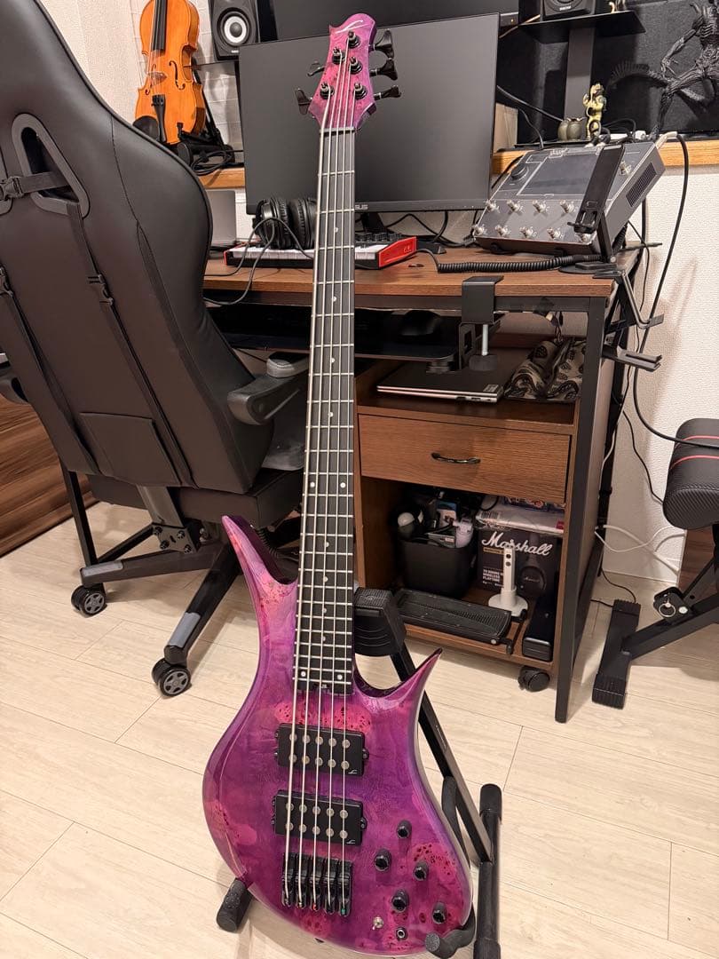 Legator HB5SS 5弦ベース