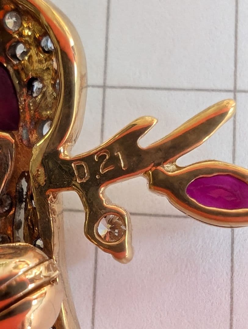 Ｋ１８ 鳥さんブローチ