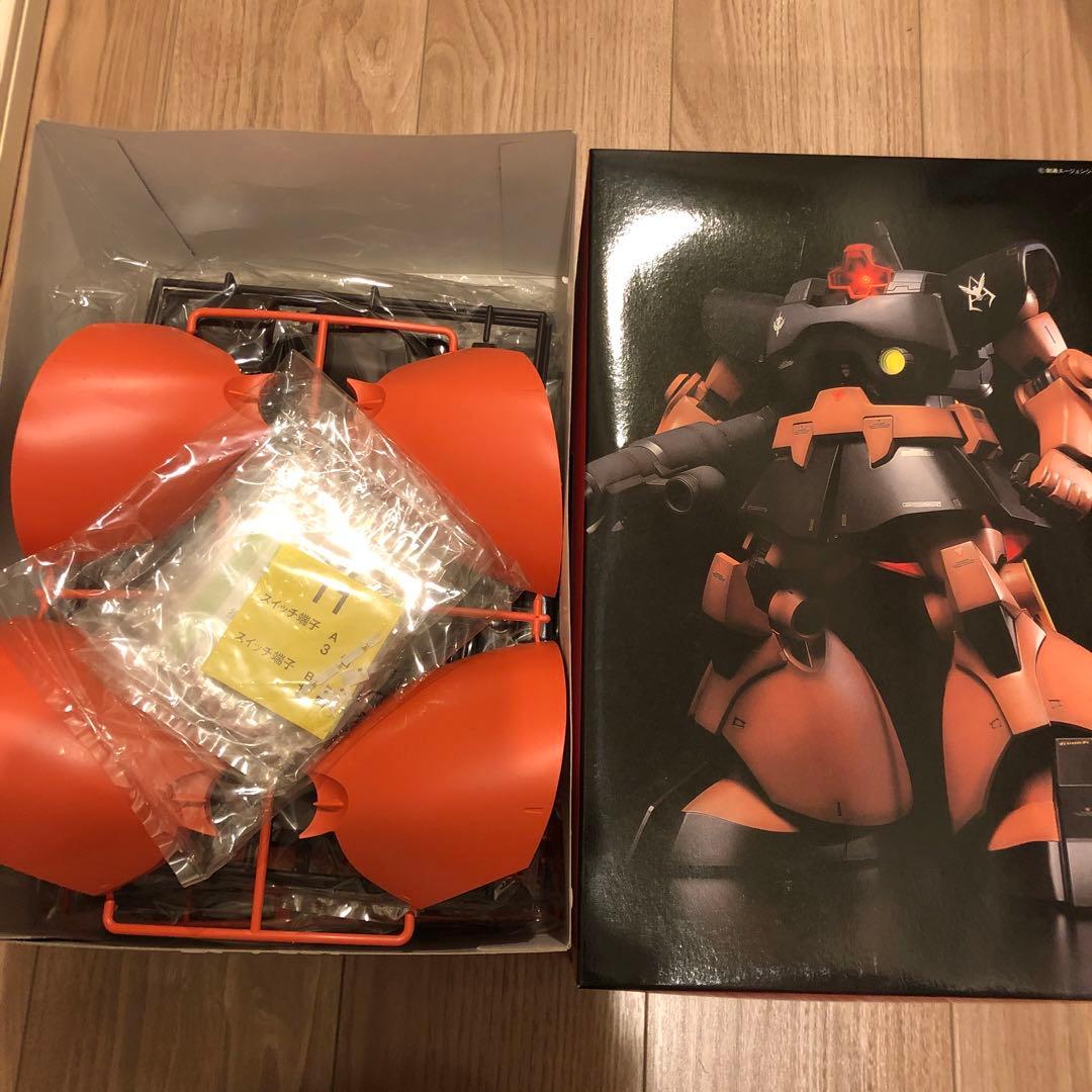 HY2M 1/60 RICK-DOM MS-09RS ガンダム バンダイ