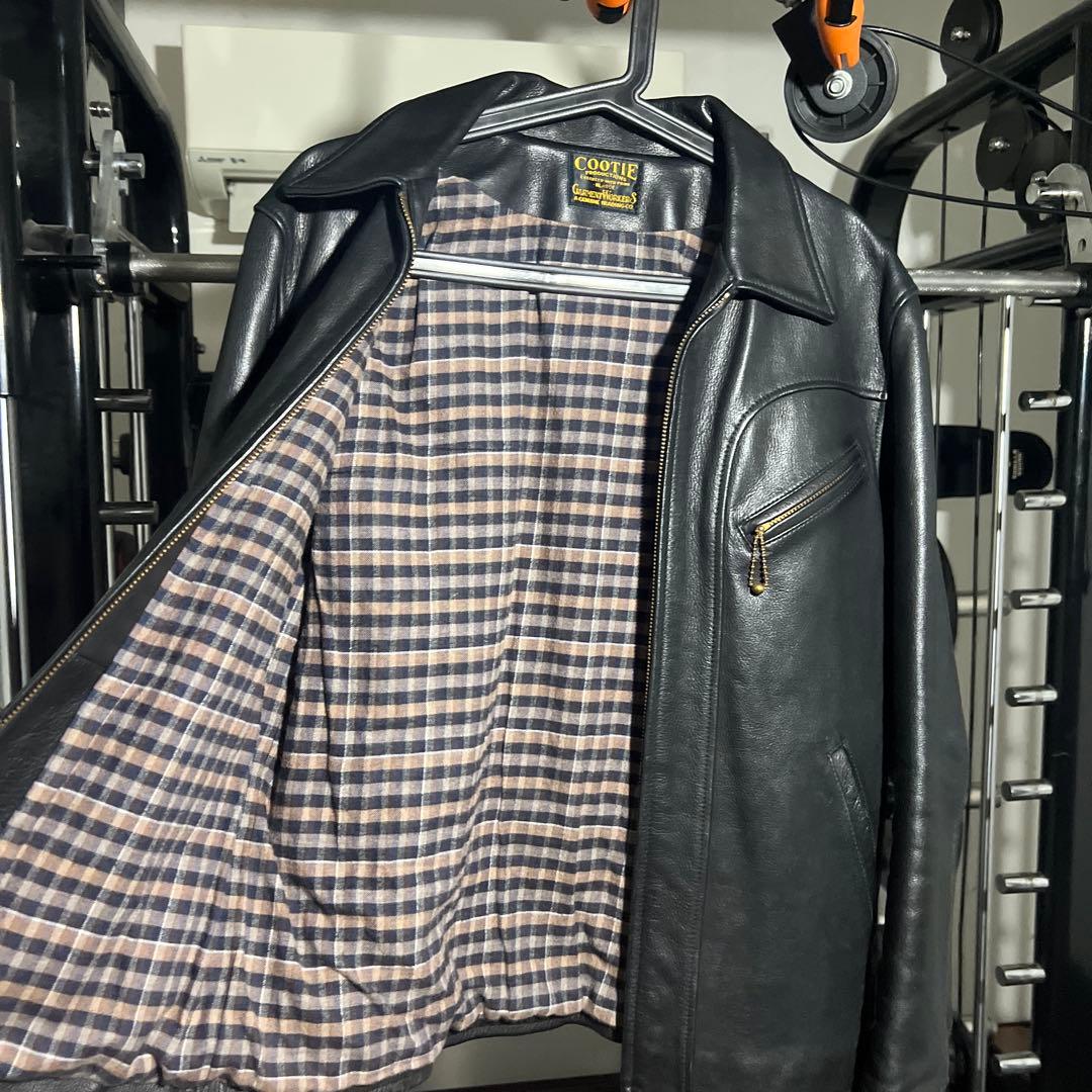 Cootie ブラックレザーシングルライダースジャケット