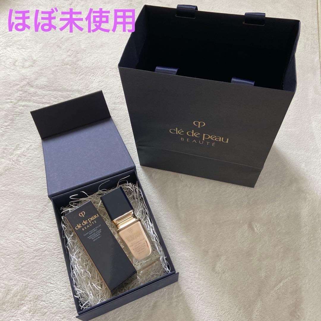 クレ・ド・ポーボーテタンフリュドエクラナチュラレルピンクオークル00