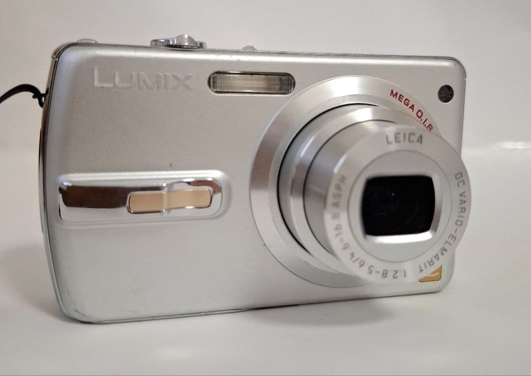 [美品] パナソニック LUMIX DMC-FX50 コンテジ