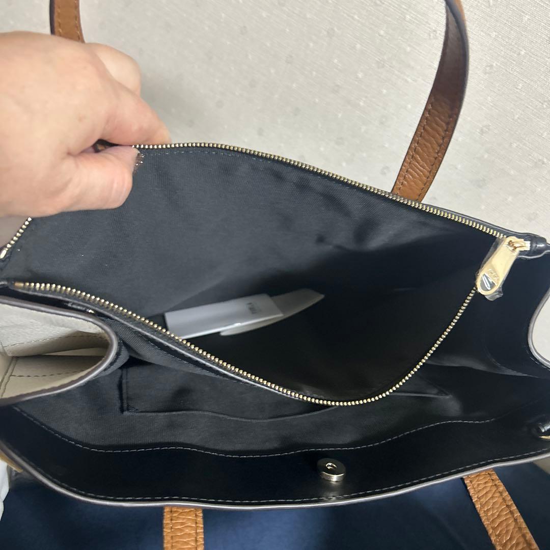 FURLA 黒 レザー ショルダーバッグ