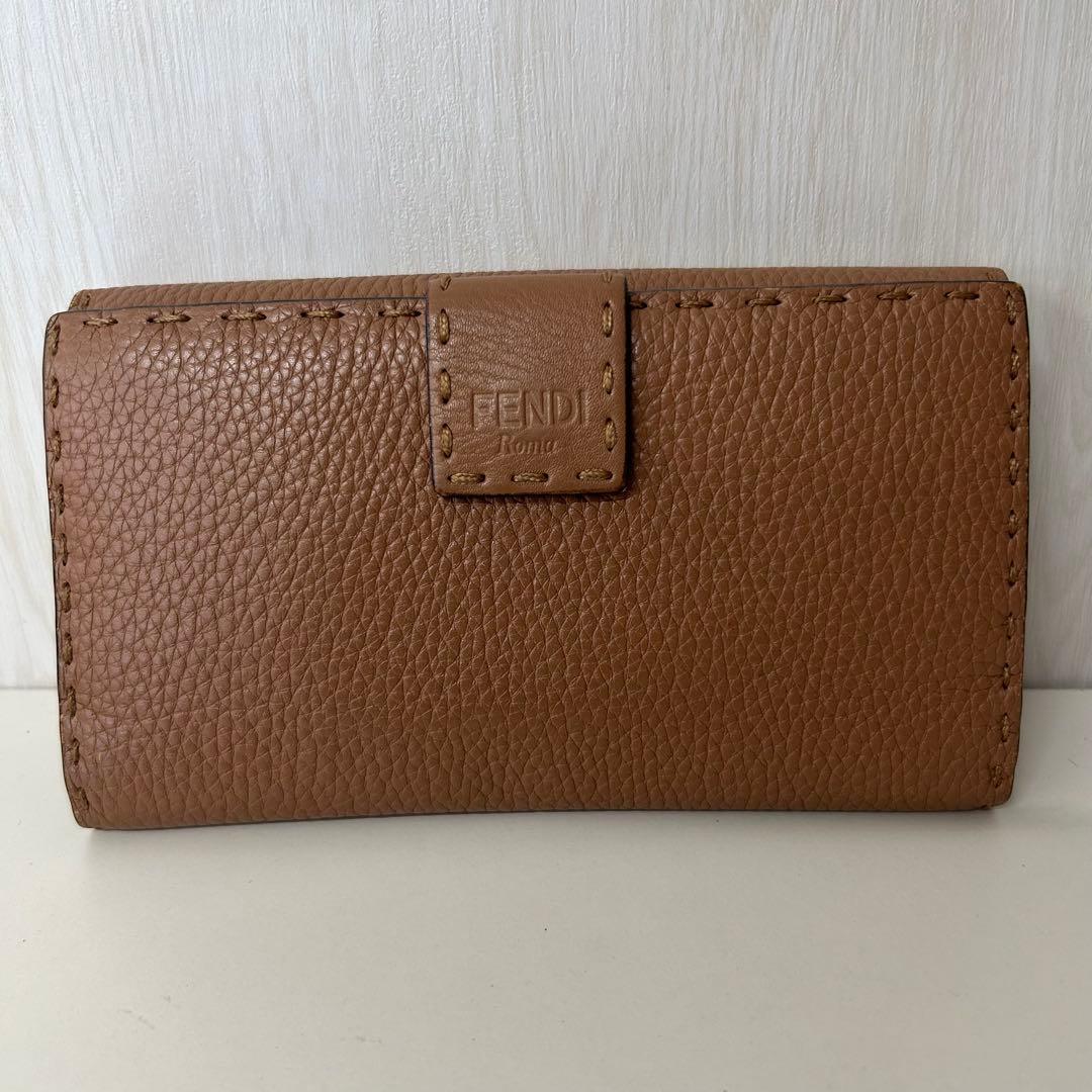 FENDI フェンディ ピーカブー 長財布 レザー ウォレット