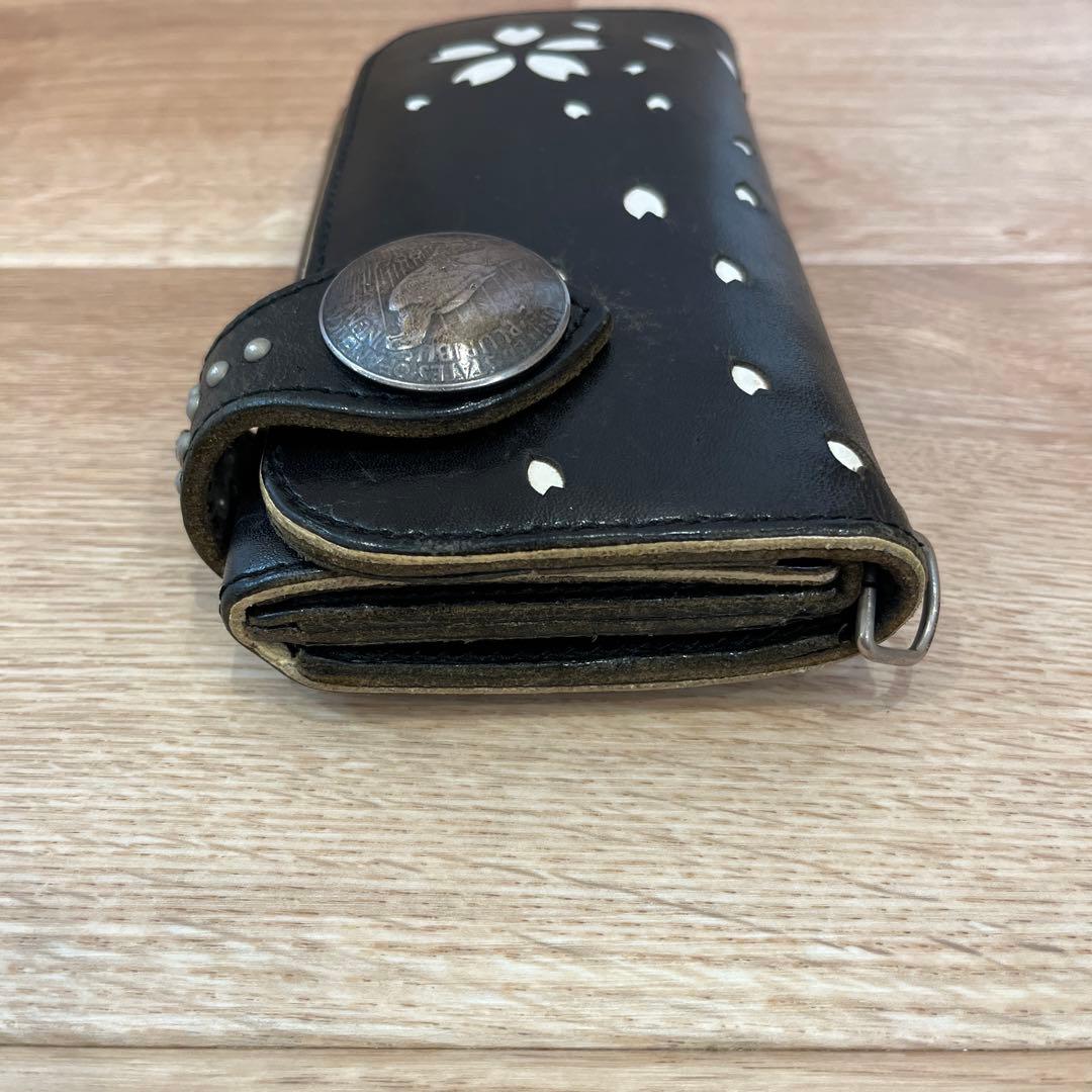 アルズニ　ALZUNI長財布