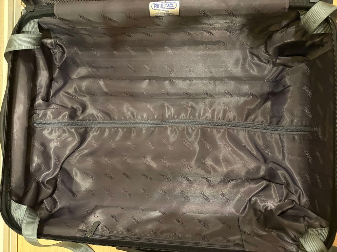 【希少】RIMOWAサルサスーツケース　機内持ち込み可能