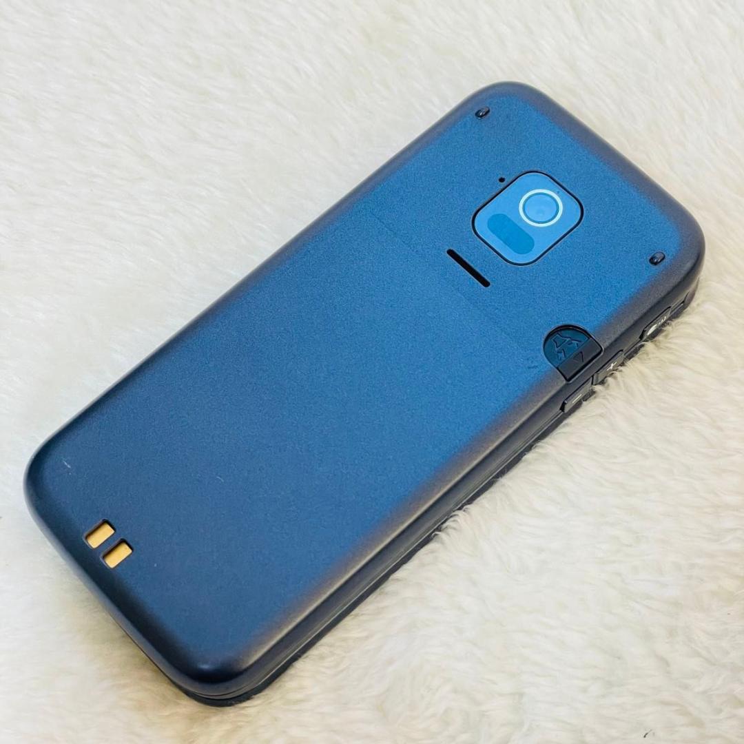 【新品同様品】ドコモ らくらくホン F-01M ネイビー