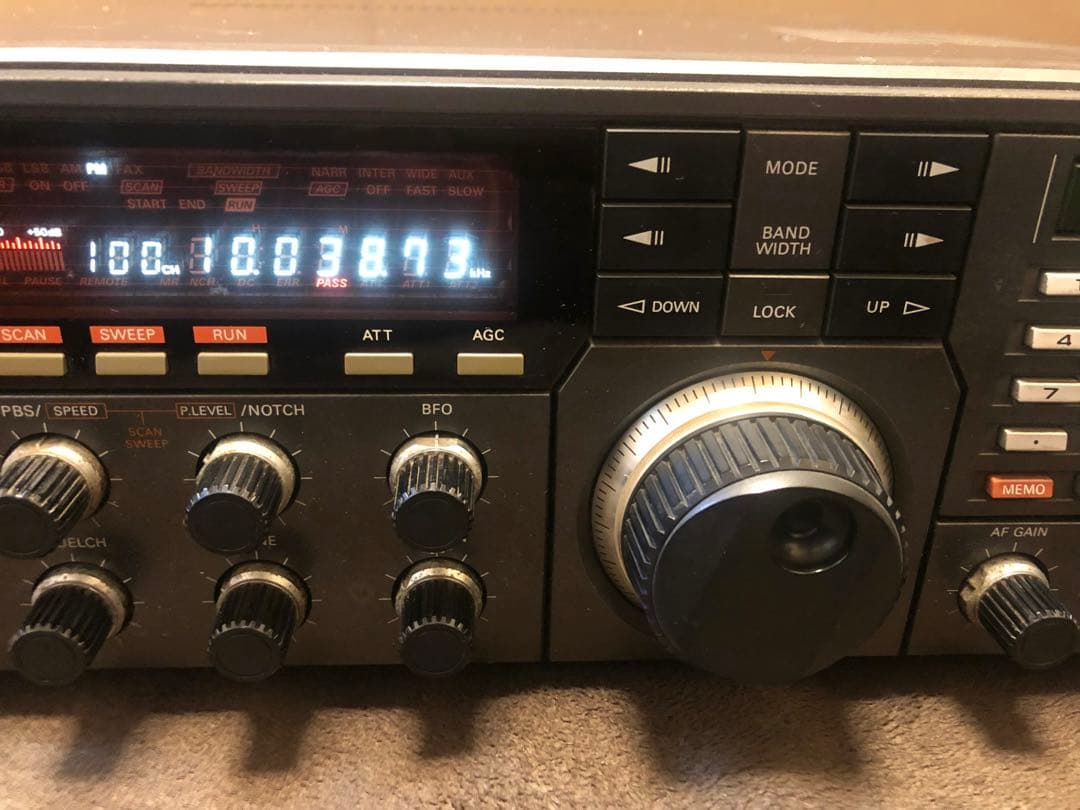 NRD-525 JRC日本無線 広帯域受信機