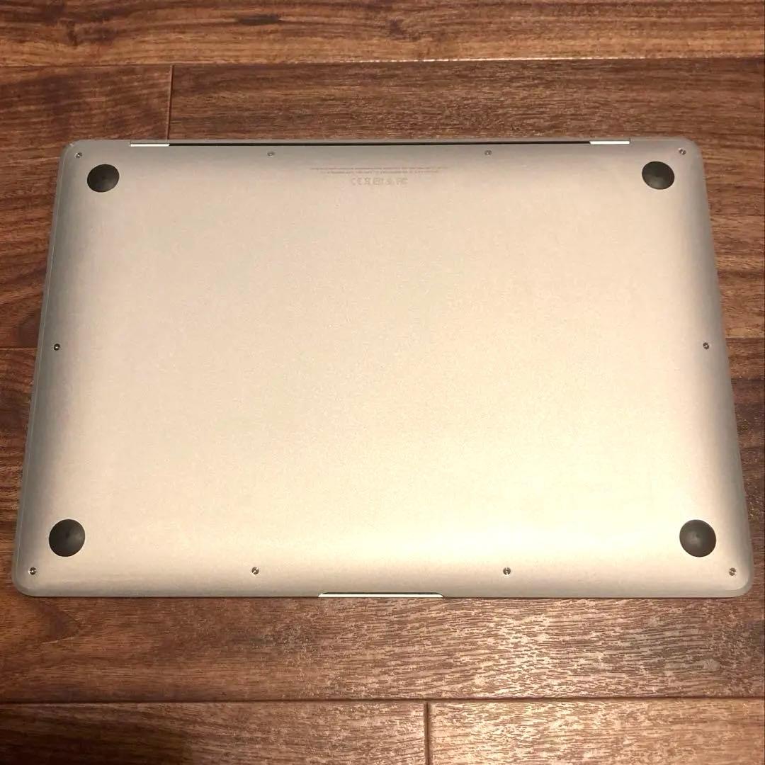 MacBook Air 2018 8GB/256GB 13.3インチ ※修理推奨