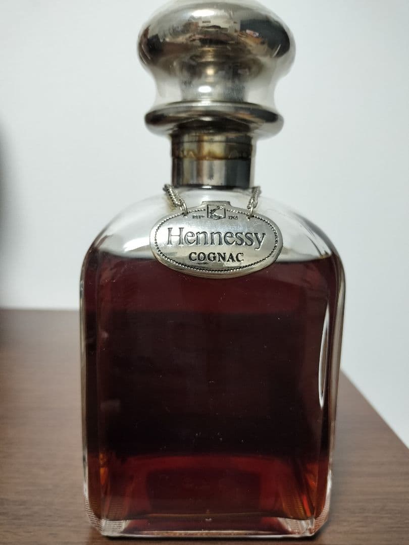 Hennessy ヘネシーシルバートップ