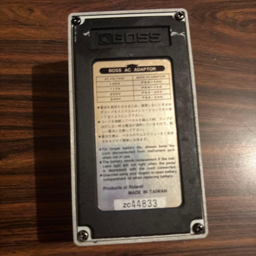 BOSS l Zone MT-2 ギターエフェクター 美品 箱　取説付き