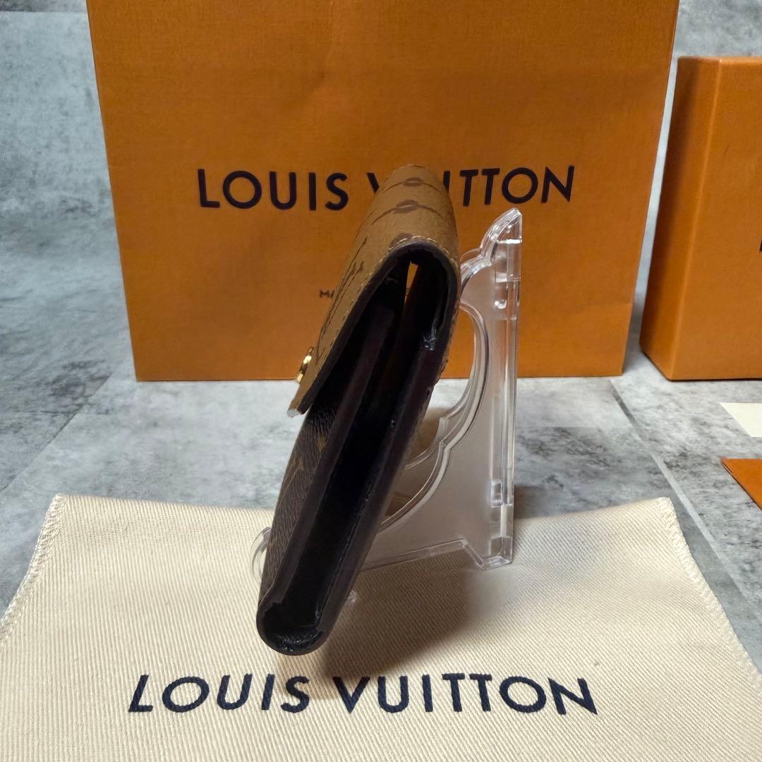 ルイヴィトン　ヴィクトリーヌ　リバース　三つ折り財布