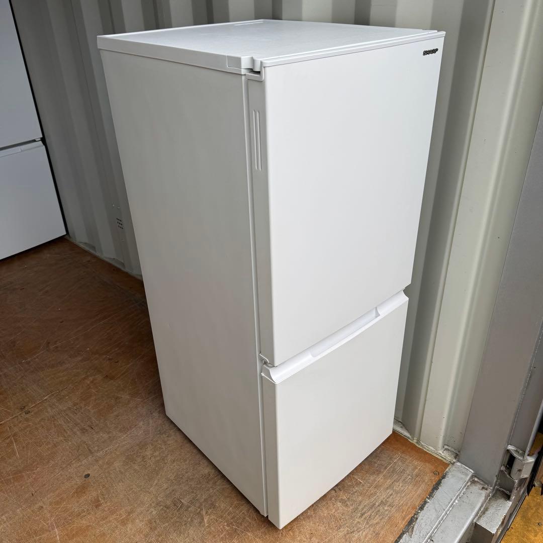 C7706★2023年製美品★シャープ冷蔵庫マットホワイト右.左開き　自動霜取り