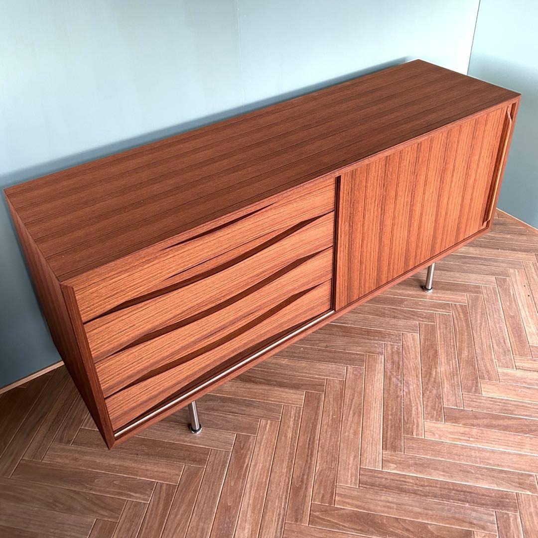 y*u様 チーク サイドボード チェスト 北欧 ミッドセンチュリー ビンテージ